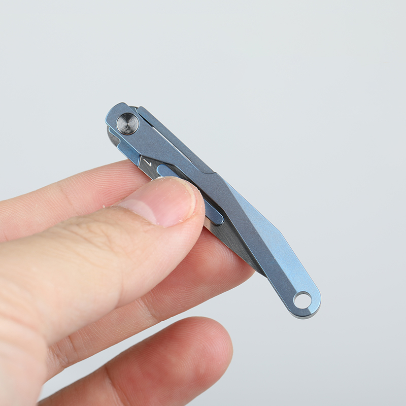 Titanium Alloy Mini Folding Kn - مراجعة Camp Knife Multi وسعره